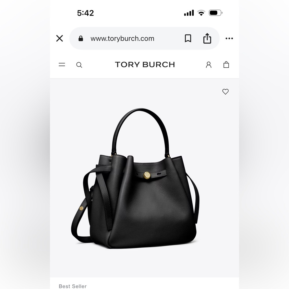 Beautiful authentic Tory Burch leather Roomy bucket bag